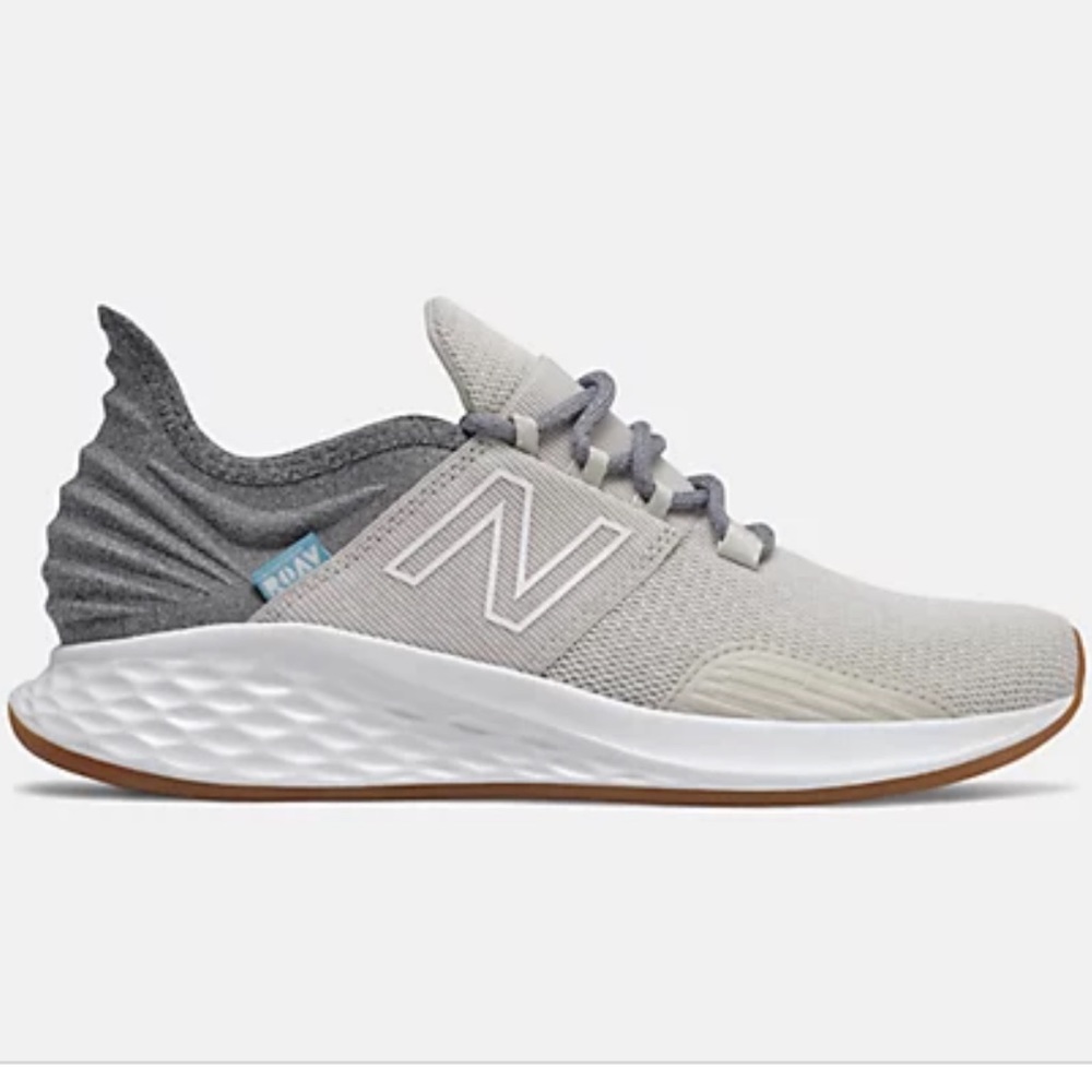 *Worn Once* New Balance Fresh Foam Roav Women's Running Shoes Gray 10